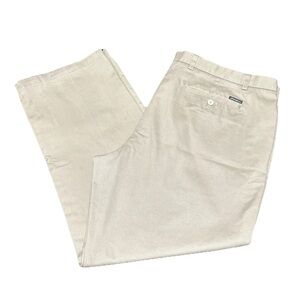 Eddie Bauer Men’s 44 Wrinkle Free Relaxed Fit khakis Casual Work Comfort Style